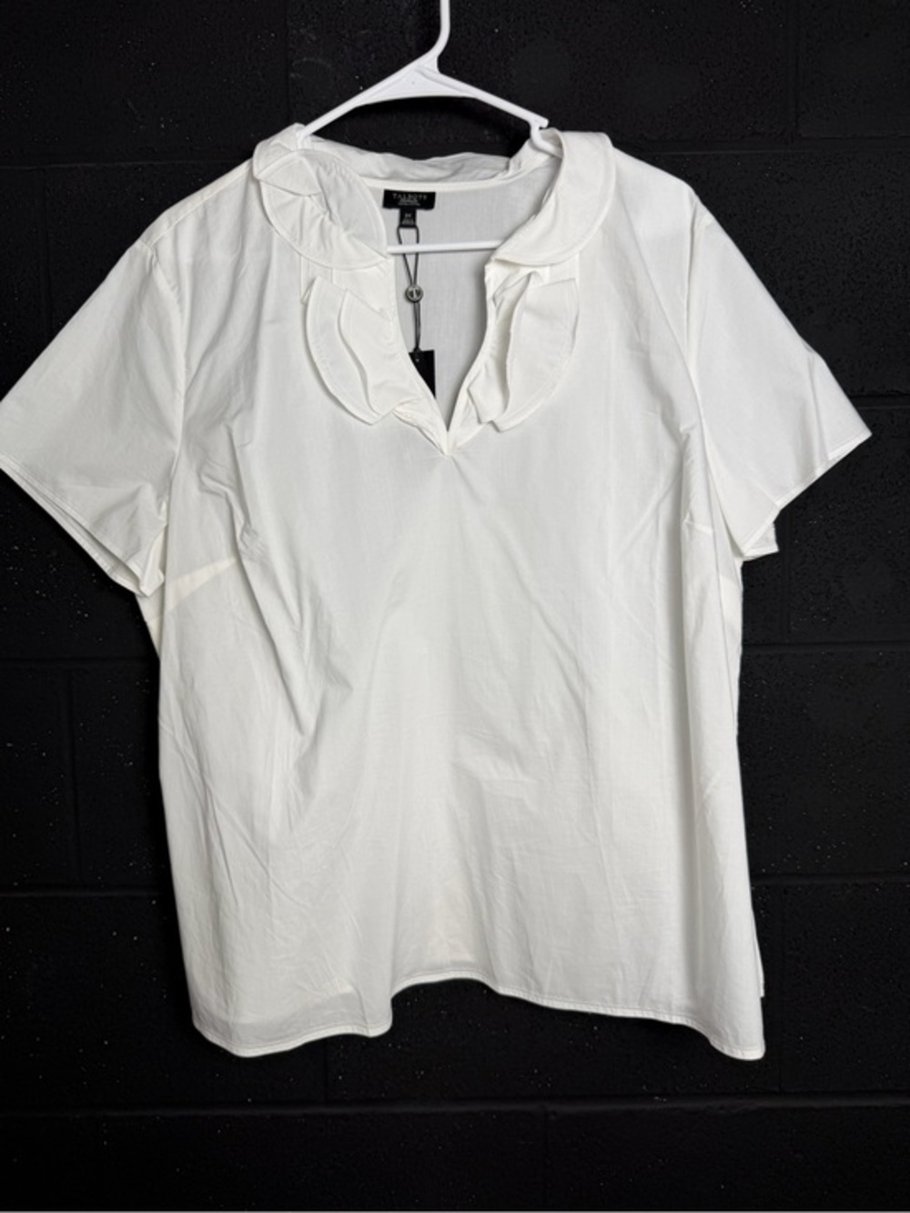 Talbots White Ruffle Collar Short Sleeve Top - Plus Beauty 2XP